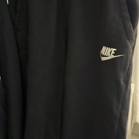 Nike Boys black Matching set  Fleece Hoodie size Large and Joggers large - Picture 5 of 5